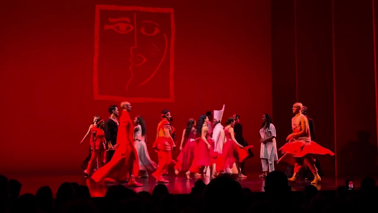 Disney’s Aida de musical slotapplaus (Mickey Vermeer als Aida)