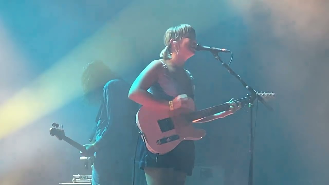 Beach Bunny - Brooklyn Steel 2022.08.07