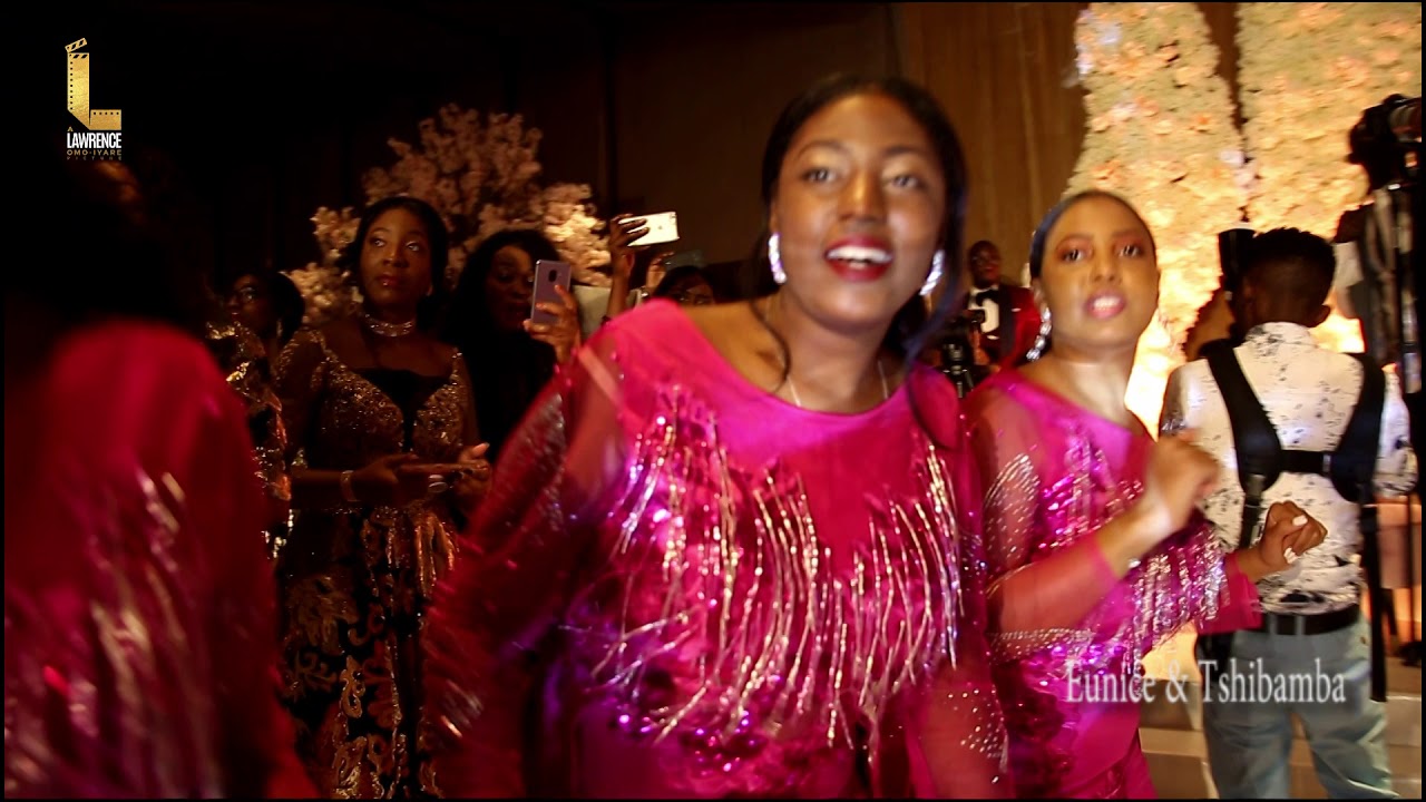 MARIAGE  EUNICE OLANGI....ENTRE DES MARIEES À LA RÉCEPTION