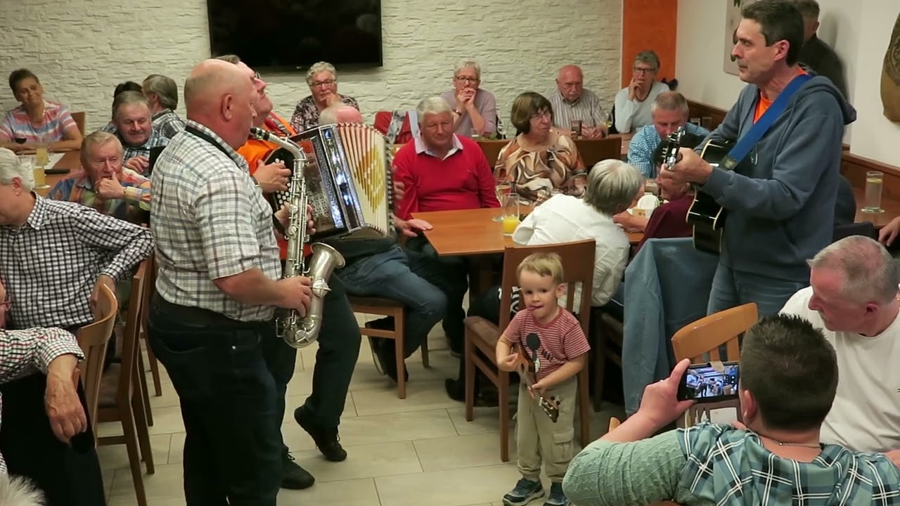 Hahnpfalzwalzer - Robert, Rudi, Franz und Matheo