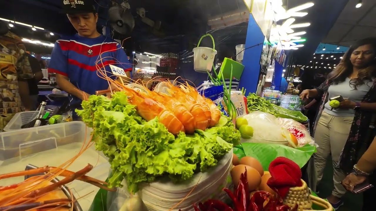Bangkok Walk Around #bangkok   #explore #new #place #travel #food #culture #people 