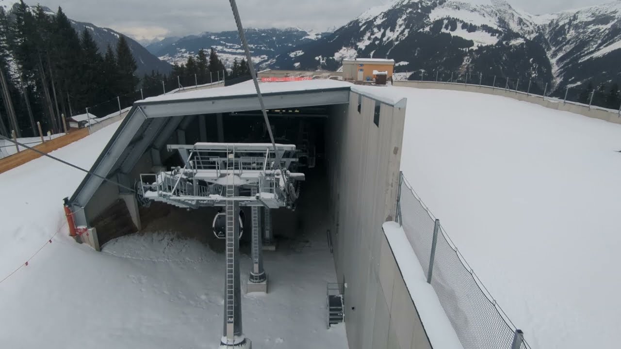 Silvretta Montafon Valisera Bahn Middle Station - Doppelmayr D-Line Gondola