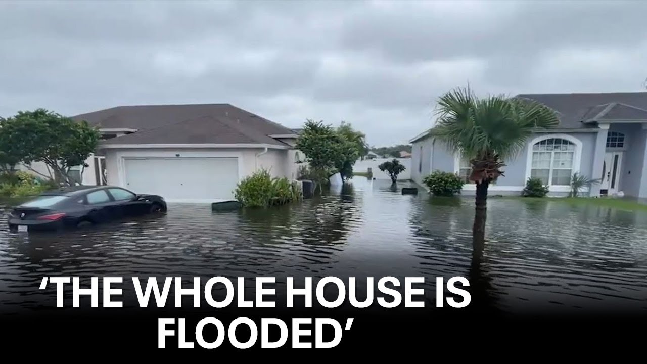 Hurricane Ian floods Kissimmee roads, neighborhoods