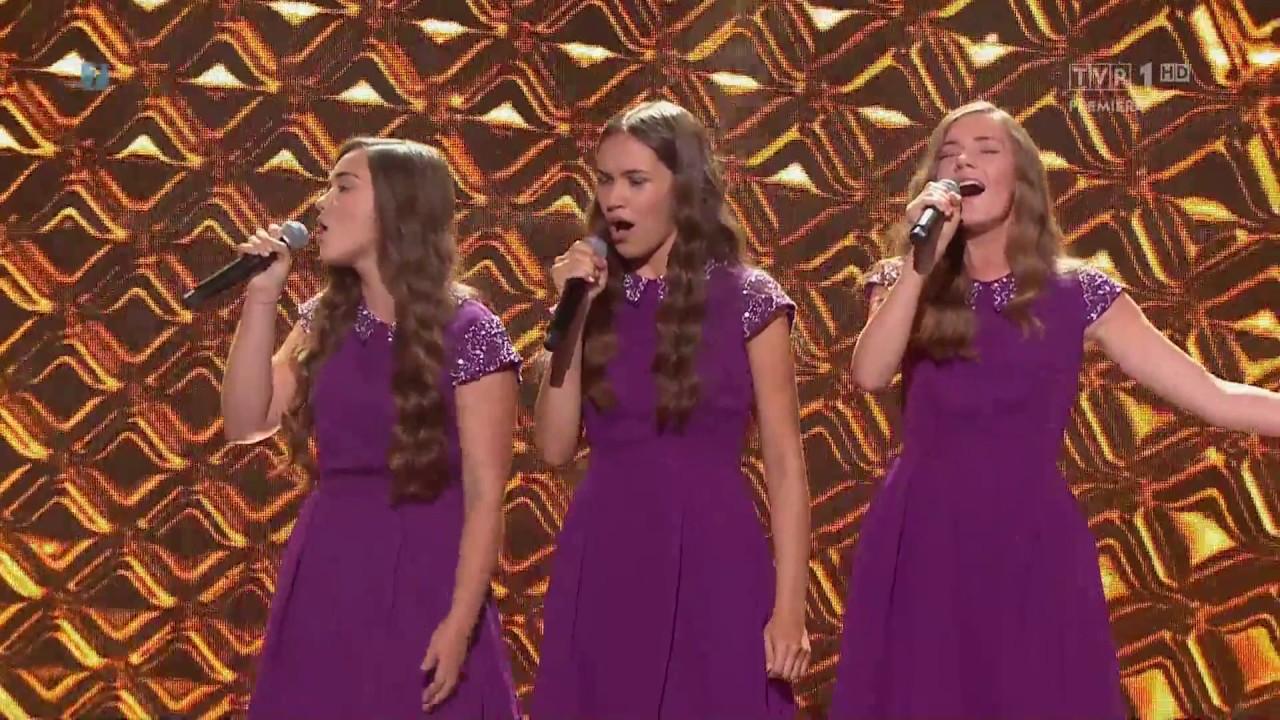 Hit Hit Hurra!- Oliwia Skóra,Magdalena Dąbkowska,Alicja Szemplińska,Kuba Anusiewicz