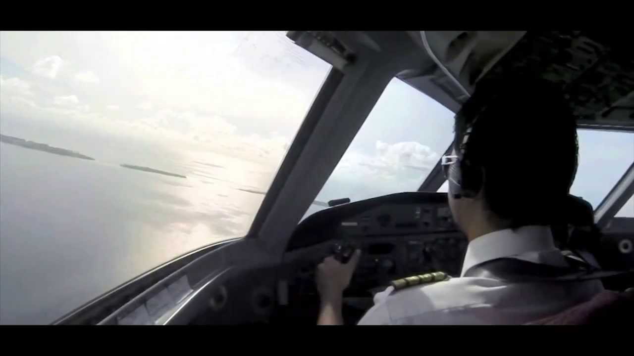 Life as a Dash8 pilot in Maldives
