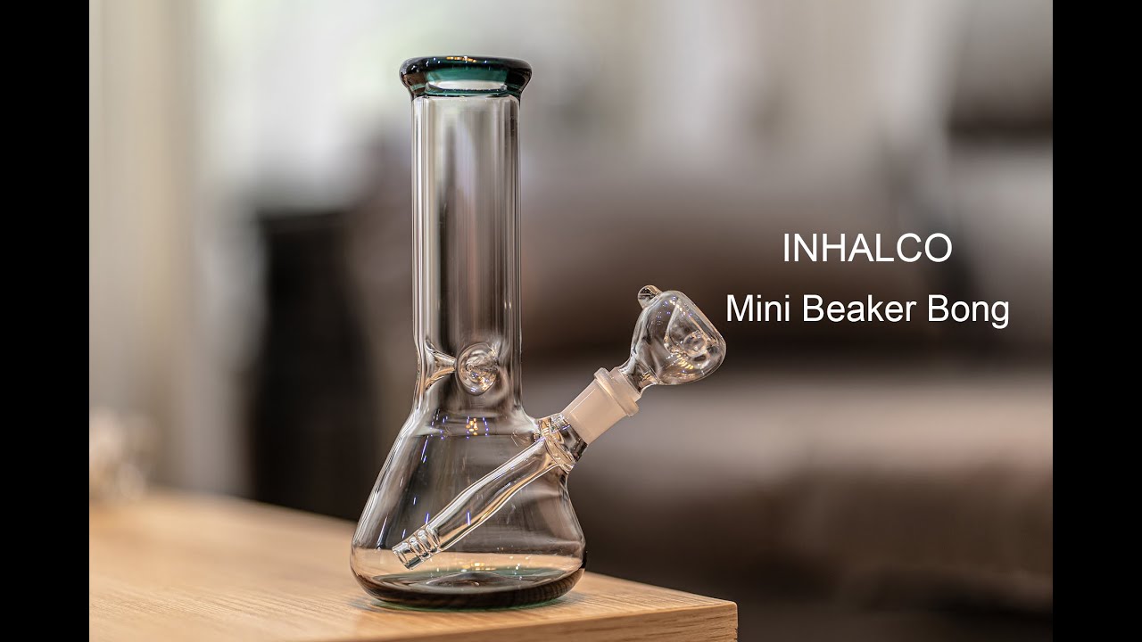 8&Prime; Mini Beaker Bong by INHALCO (2020)
