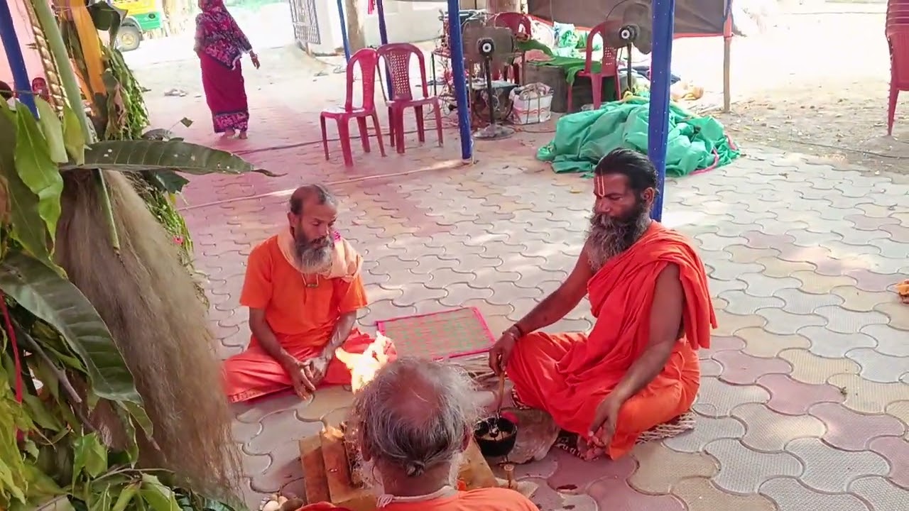 ନାମ ଯଜ୍ଞ ଅଷ୍ଟପ୍ରହରୀ ଯଜ୍ଞ ଓଁ ଐ  ଗୁରୁ ଦେବାୟ ଓଁ ନମଃ ଭଗବତେ ବାସୁଦେବାୟ 