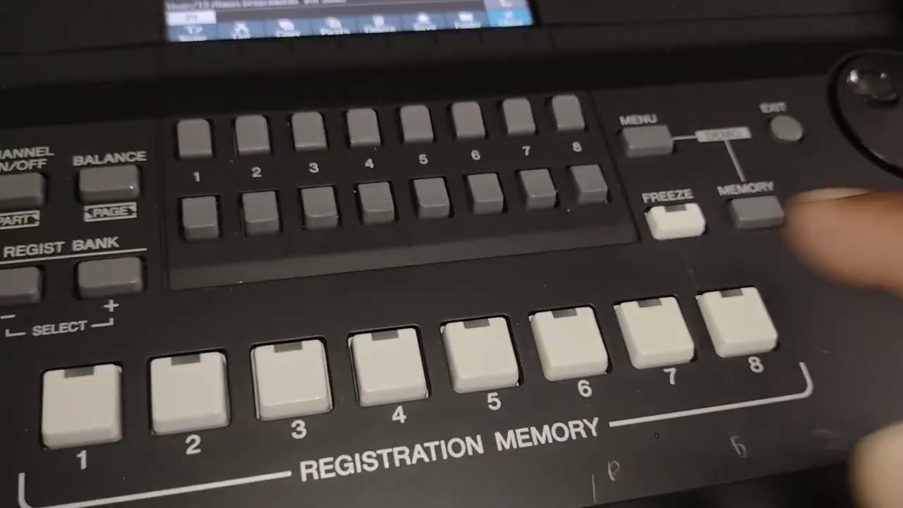 tutorial de como pasar archivos o ritmos en una Yamaha psr sx 600