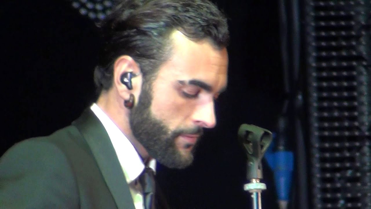 MARCO MENGONI RIMINI 