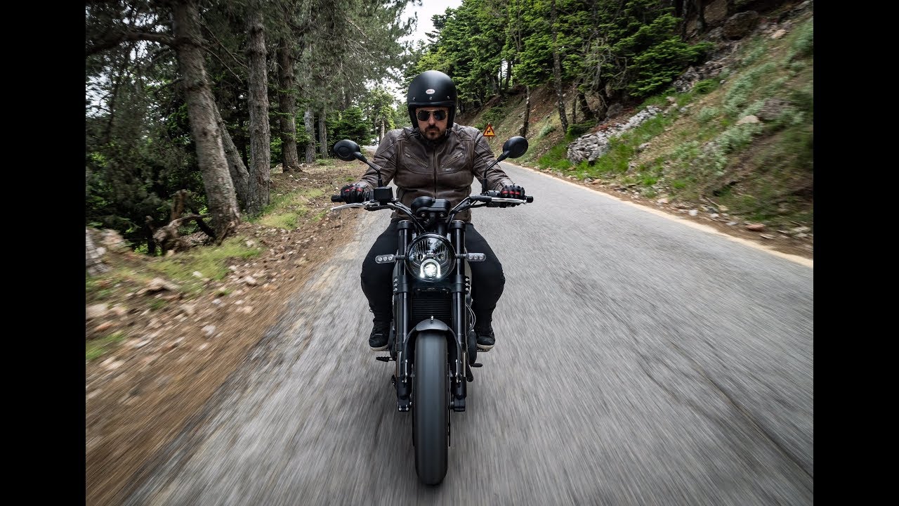 Benelli Leoncino Test ride ( English Subtitles)