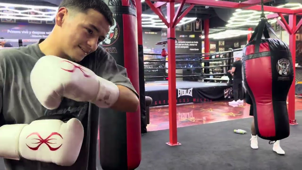 jr coria back in the gym 1 day after his win 4-0 4 kos started boxing at 11 and never looked back!
