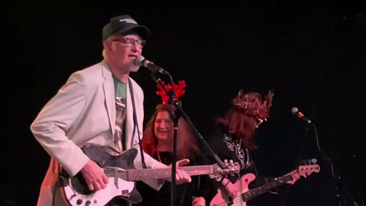 Southern Culture On The Skids | Viva El Santo!, Feliz Navidad, I Learned To Dance In Mississippi