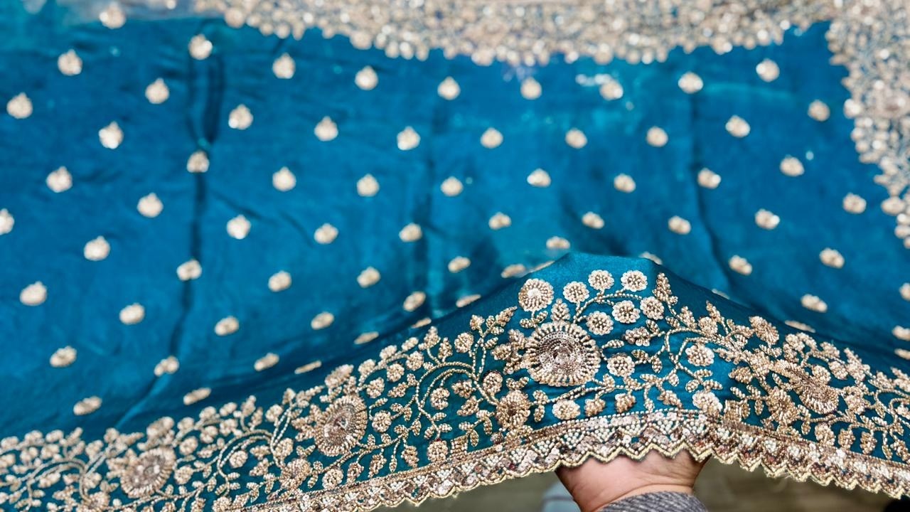 Itni Sundar Heavy Sarees Dekhi Nahi Hongi | Designer Saree Collection | Saree Shop in Chandni Chowk