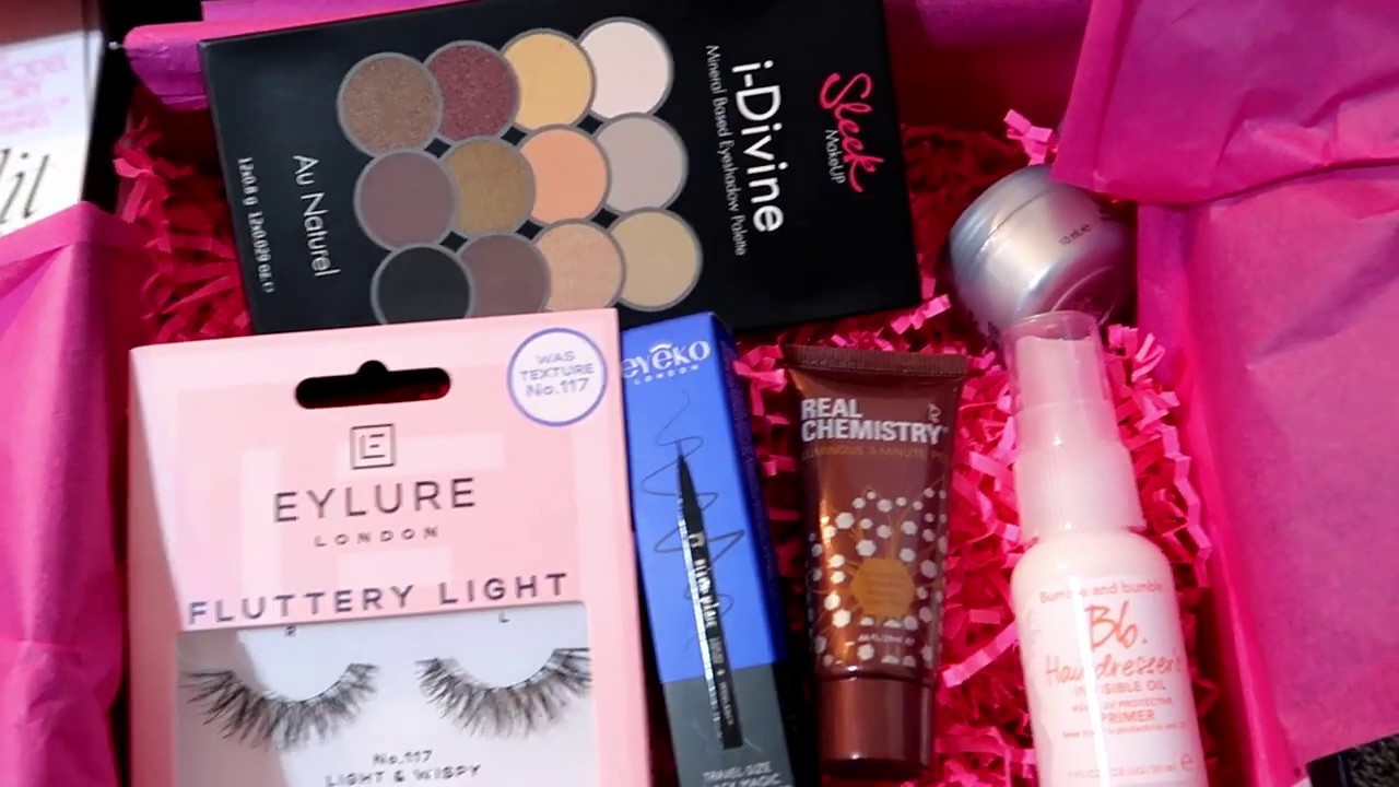 Lookfantastic BEAUTYBOX Декабрь 2019 #LFBEAUTYBOX