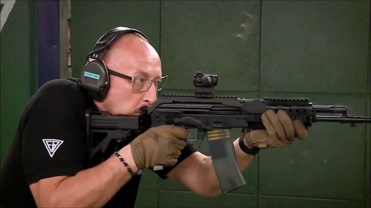 5,56 x 45 mm Beryl - Polish Kalashnikov clone.