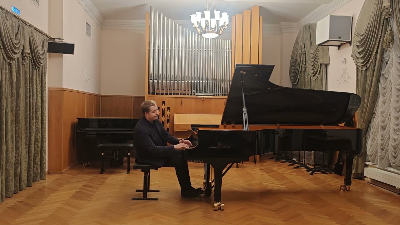 Bela Bartok. Three burlesques op. 8c. Vasilii Zabolotnii (piano)