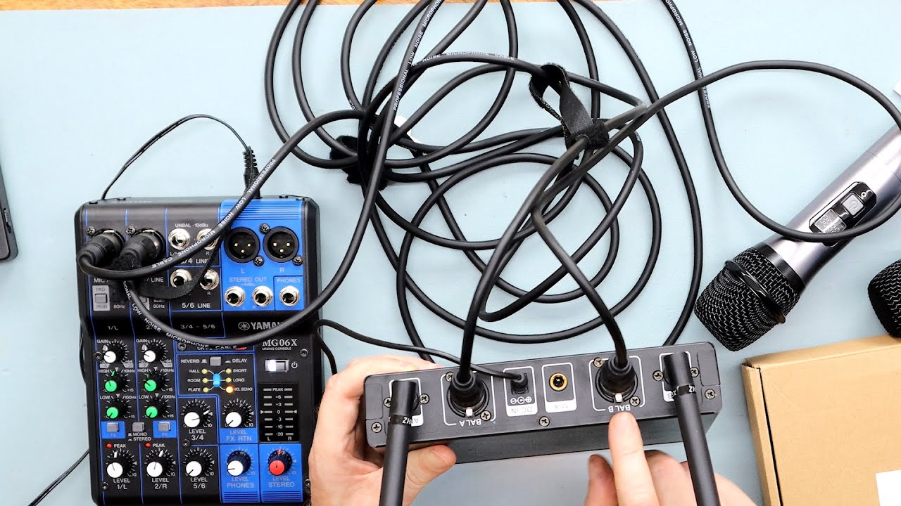 Amazon Basics 2-Pack Balanced XLR F to M Cable