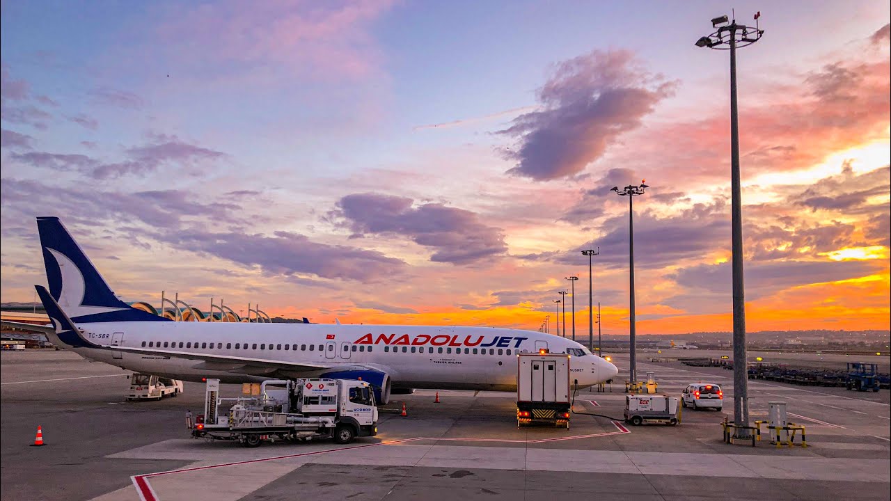 ANADOLUJET: Boeing B737-800 Takeoff From Istanbul | Istanbul Sabiha Gökçen - Konya