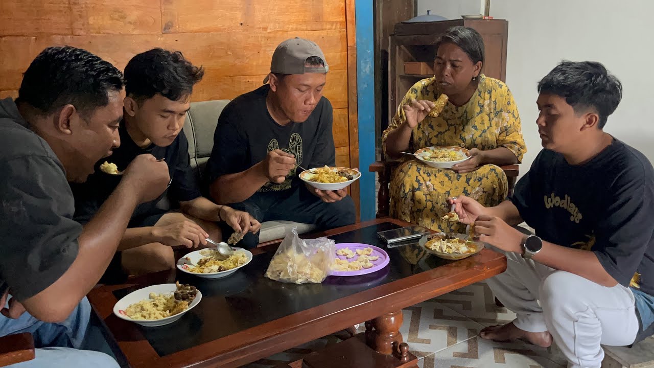 TIM RUWET MANGAN SOTO NE LEK DAMIS NGANTI TANDUK KABEH🤗🥰