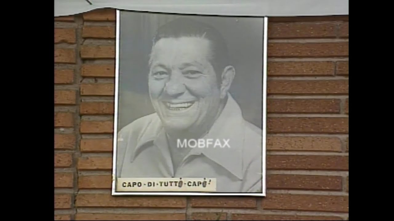 Funeral for Dallas Mafia boss Joe Campisi (1990)
