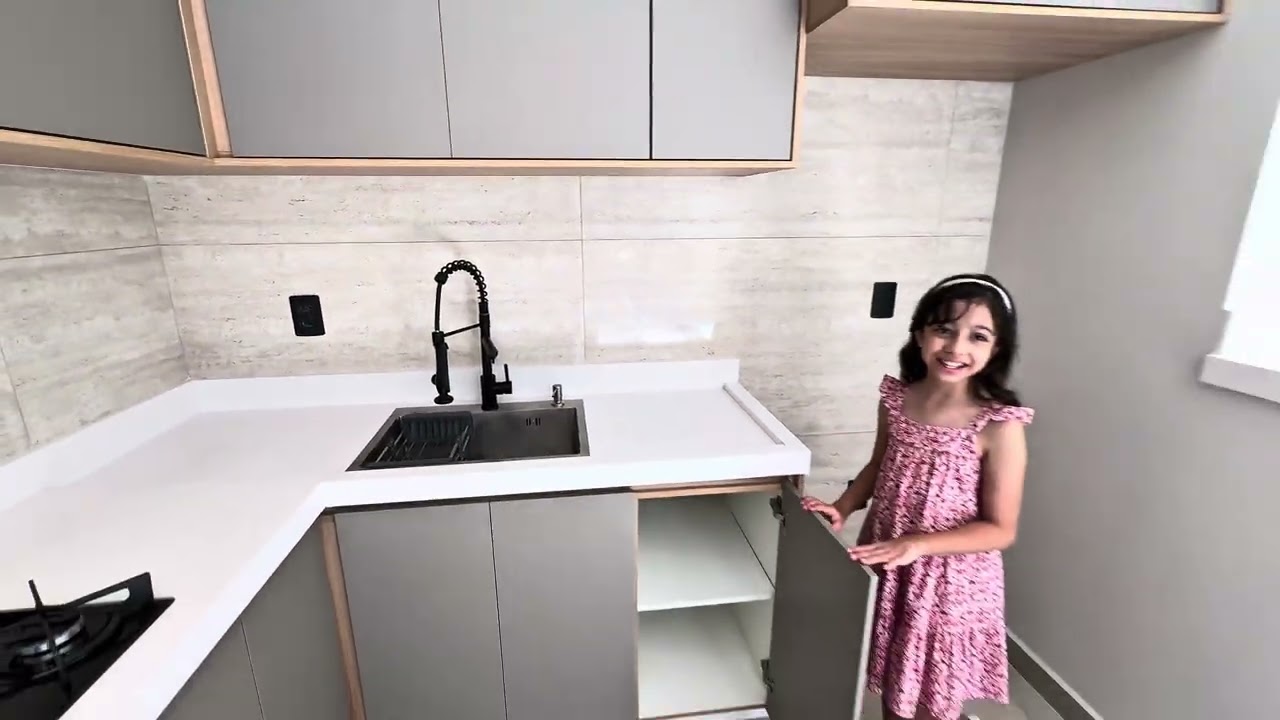 Tour em casa nova e moderna em lote 7x20 em Bragança Paulista 