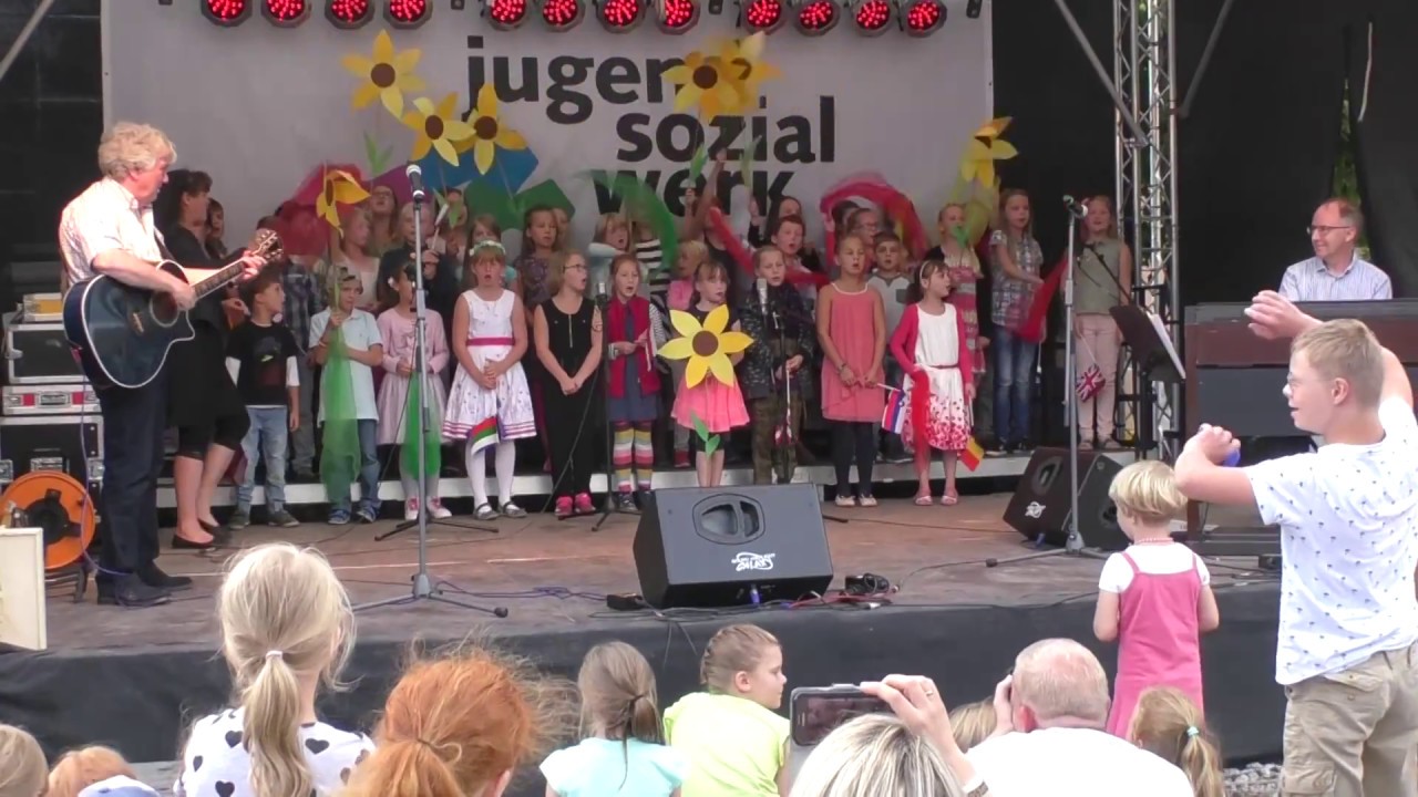 Wie schön, dass du geboren bist - Rolf Zuckowski und AKS   Grundschule Nordhausen