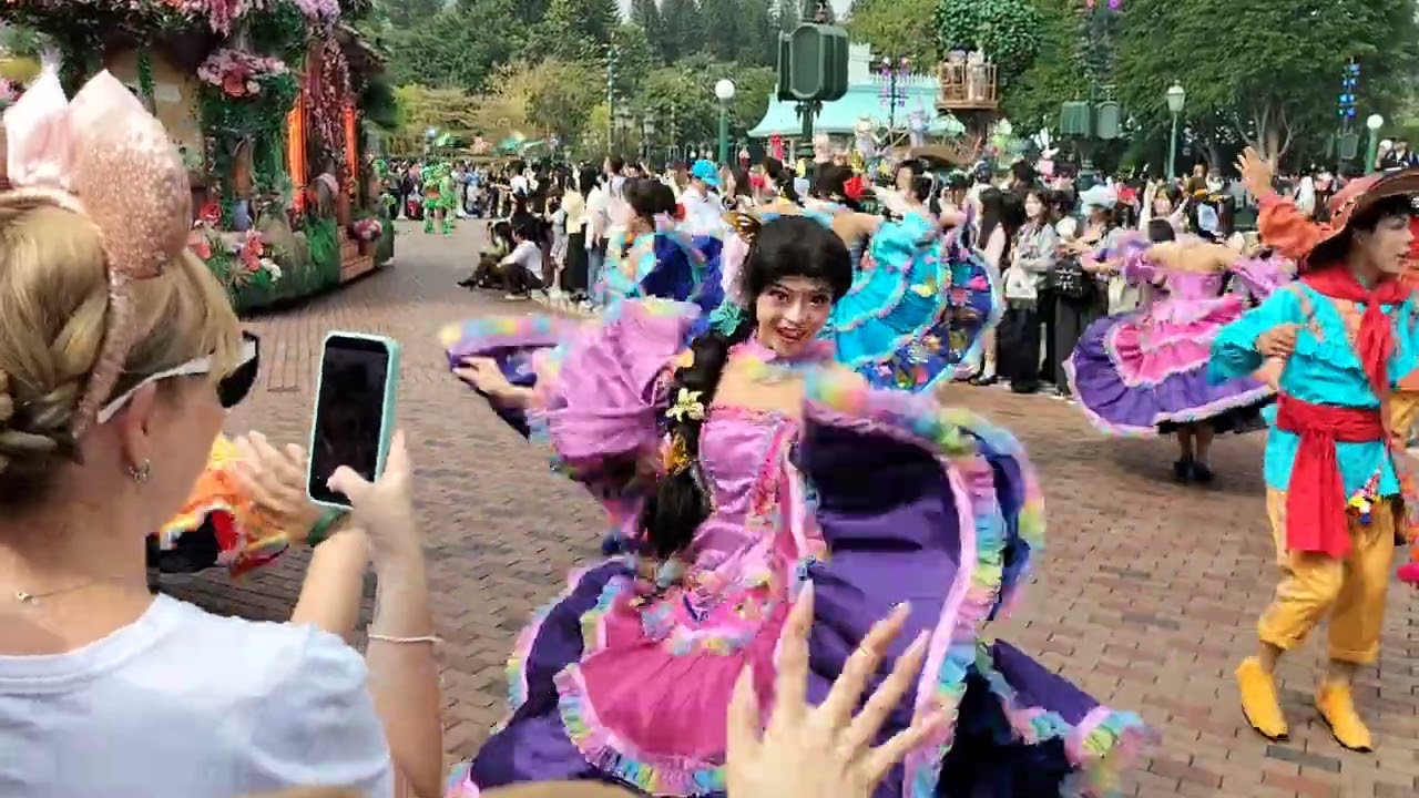 Disney characters on parade in Hong Kong
