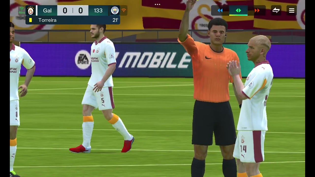 FC Mobile oynuyorum 