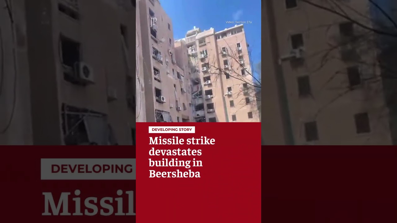 Missile strikes Beersheba residential building