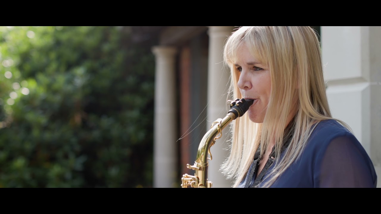 Claire Manners Saxophonist - Wedding drinks reception