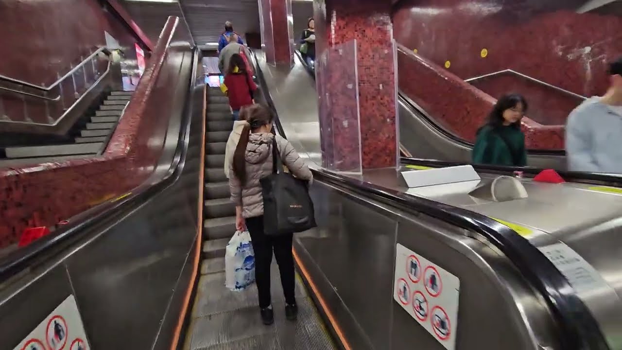 Hong Kong - Prince Edward - Exit B2 #mrt #green #hongkong #interchangestation #princeedward