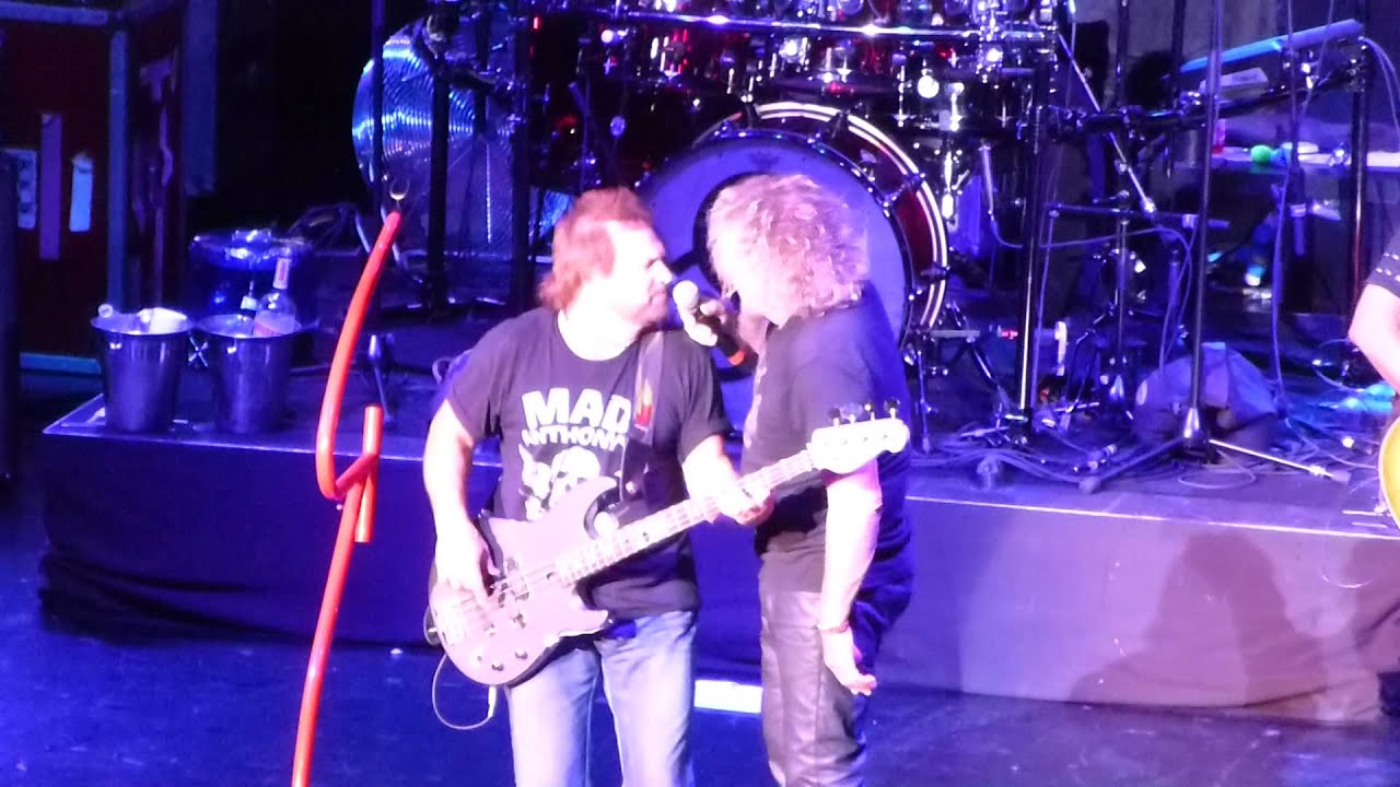Sammy Hagar and The Circle - Right Now