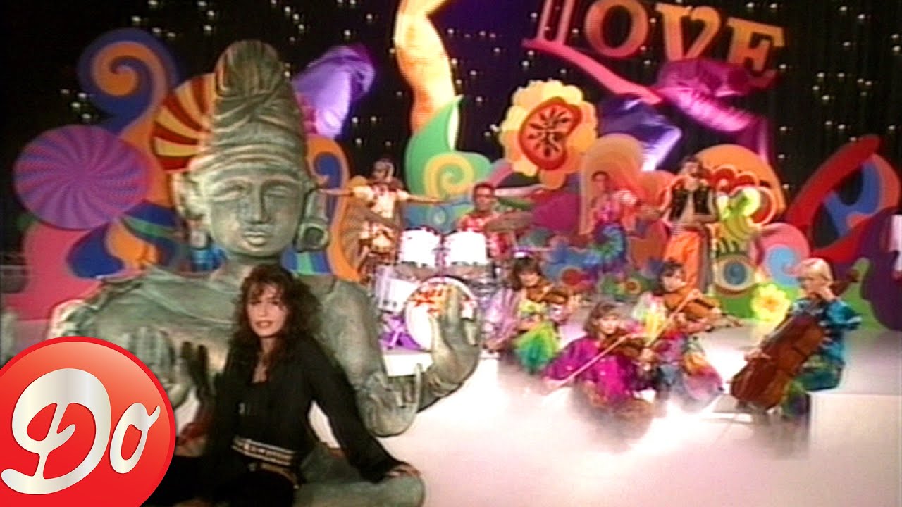 Emmanuelle : Love and Kiss (Show Dorothée)