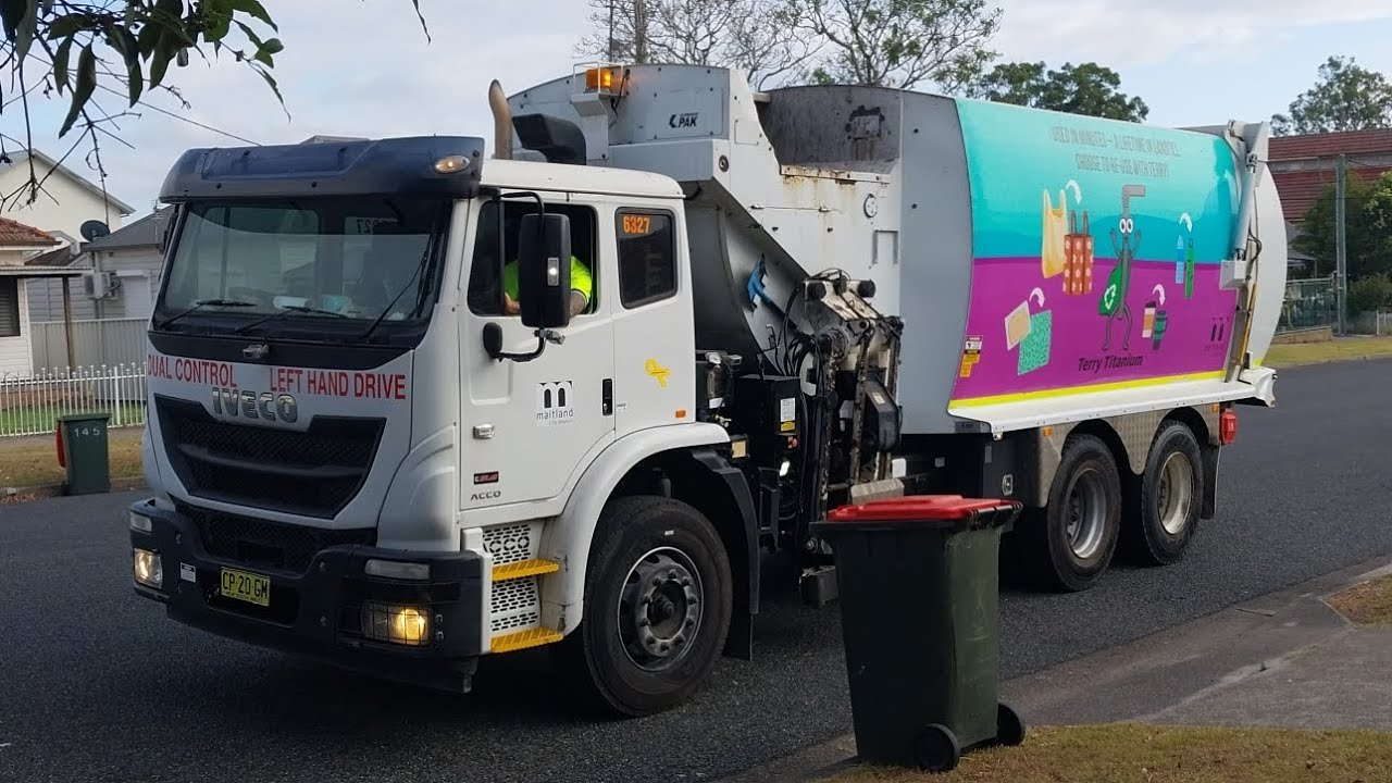 Maitland garbage | 6327
