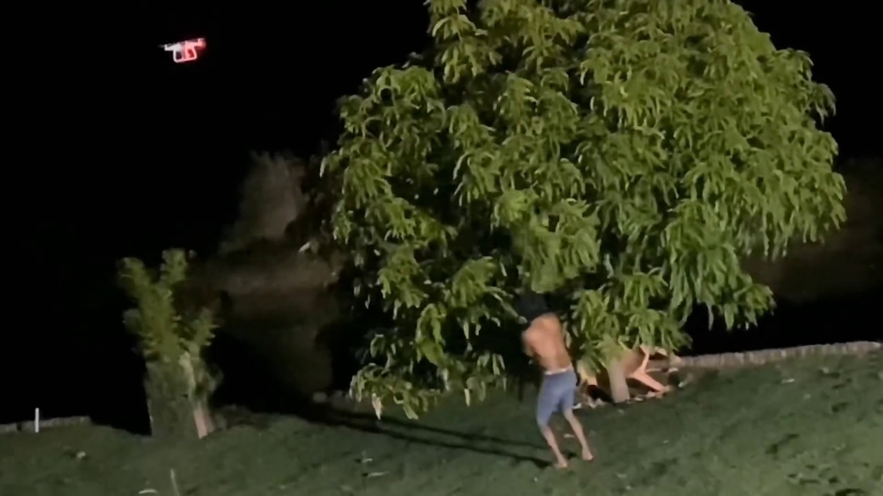 CHARLLES E BANANINHA ASSUSTAM TIRINGA COM O DRONE 😂 - PEGADINHA DO DRONE | COMÉDIA SELVAGEM ®