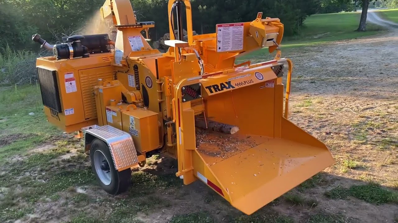 Bandit 15xp chipper