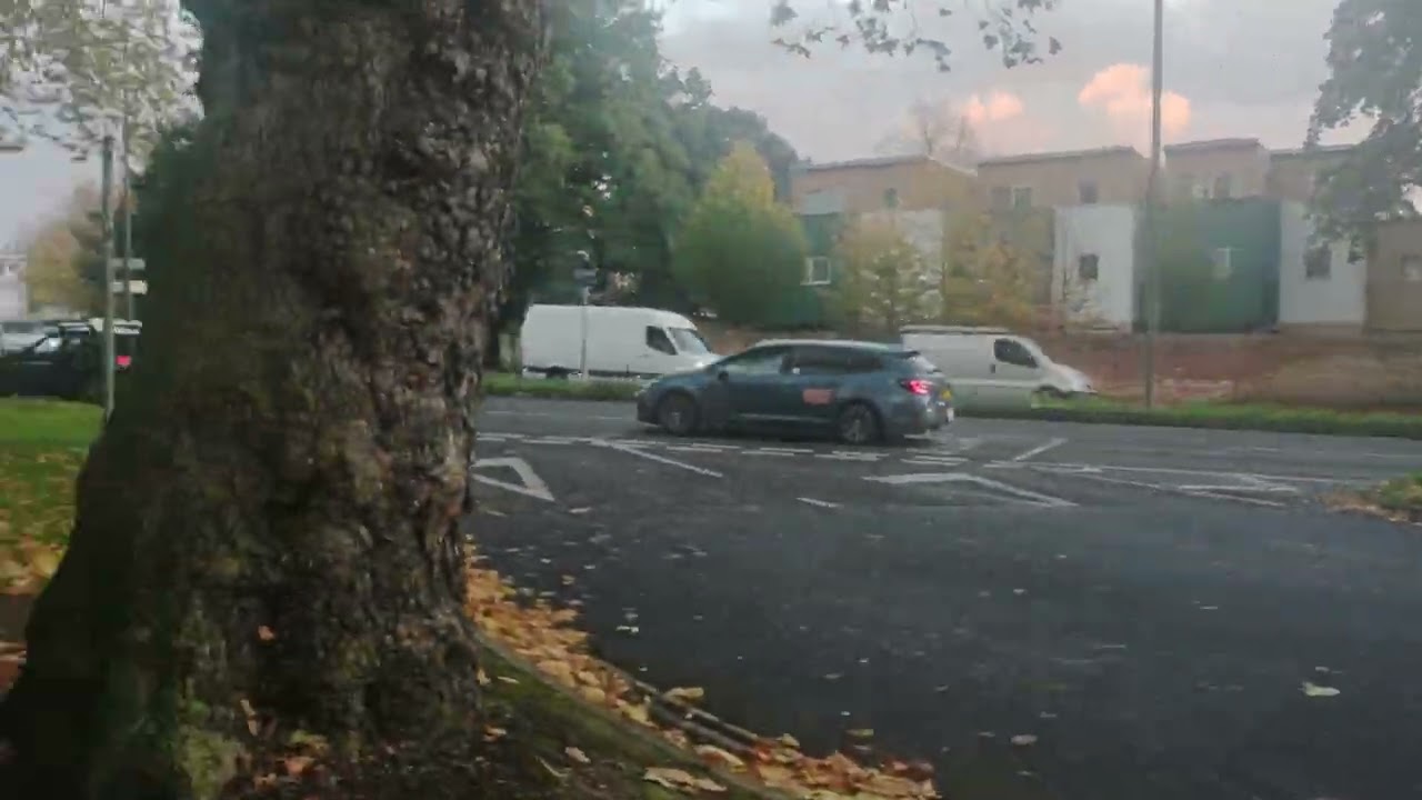 Autumn walk into Cheltenham Town (UK) part 1