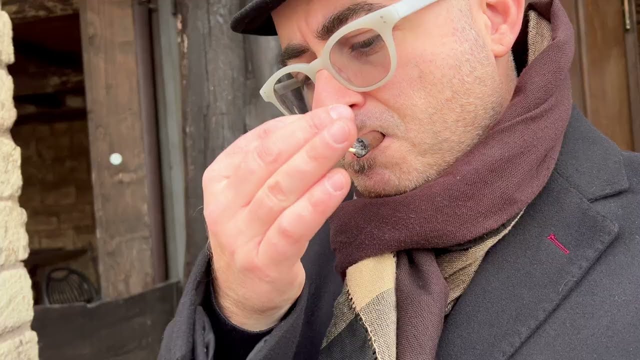 (Cover) Per qualche dollaro in più - Titoli