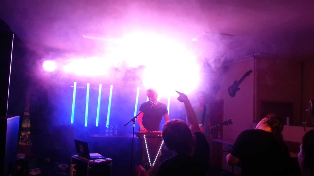 Voicians - So Clear (live)