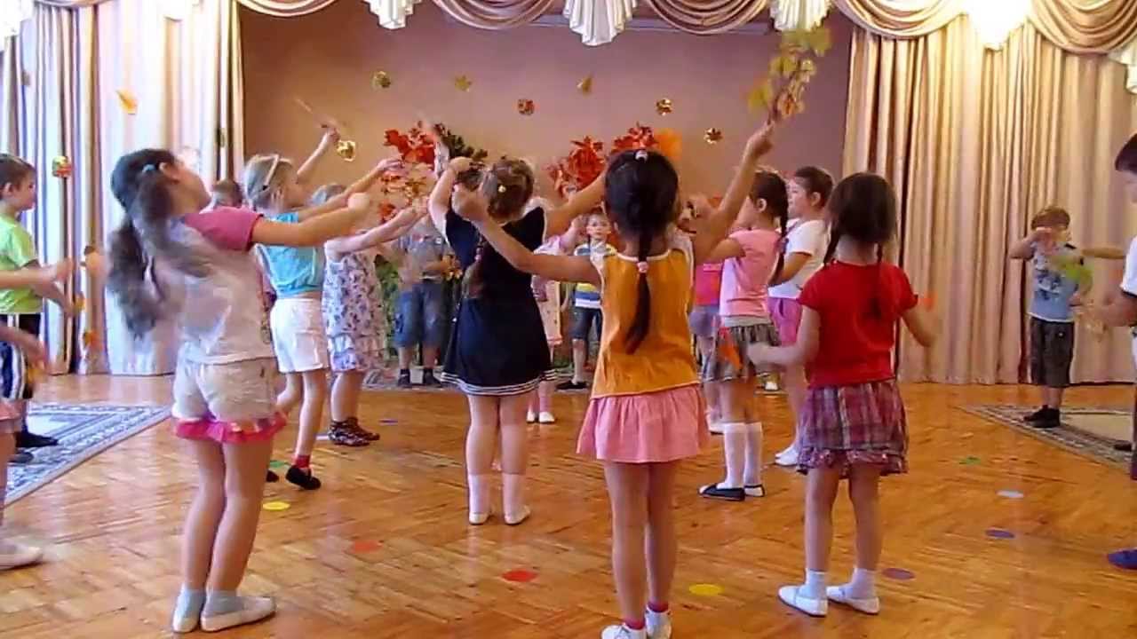 Осень постучалась к нам