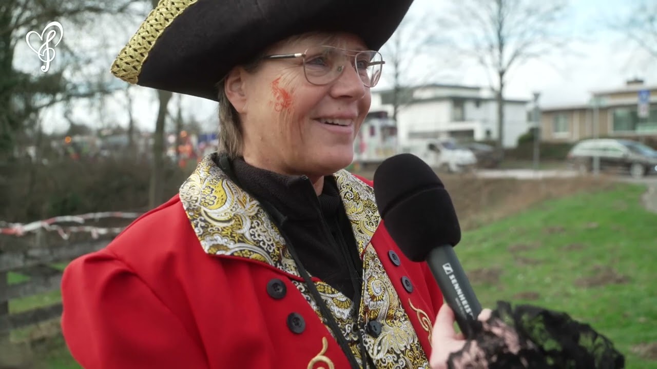 Blaosriek | Aflevering 6 | Meedoen met de optocht