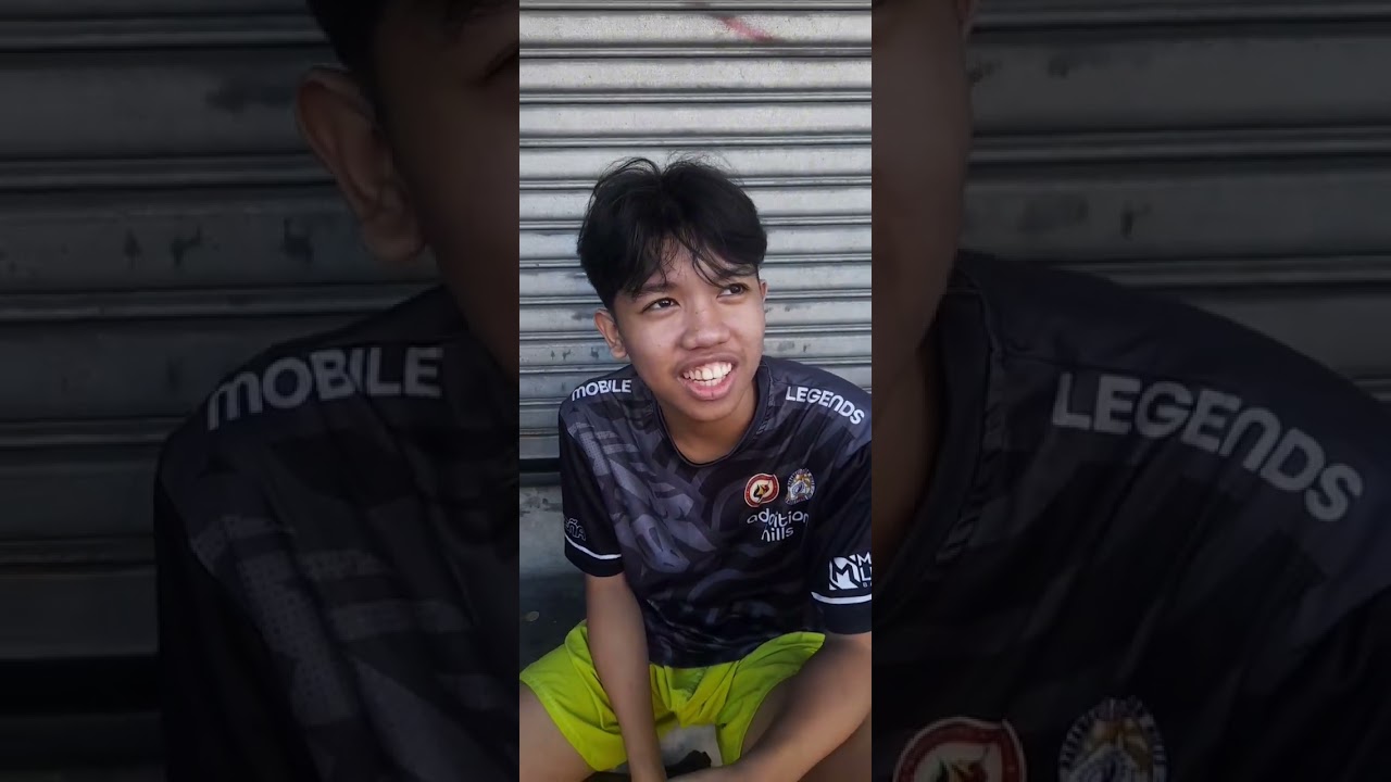 Walking muna tayo at Mandaluyong City. 