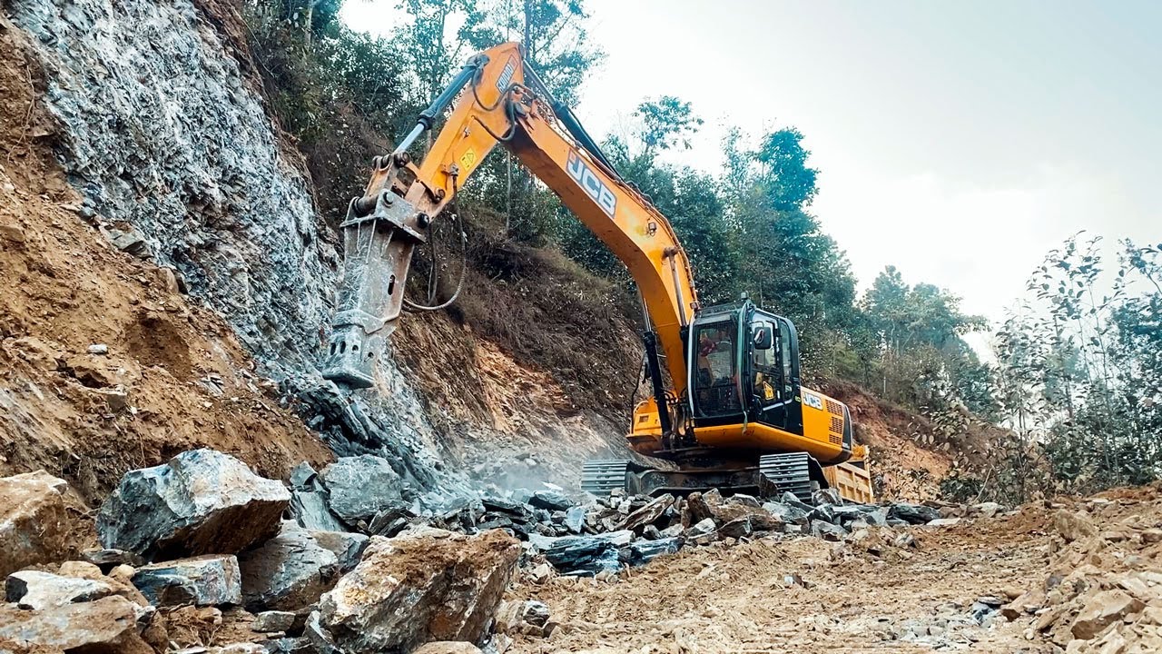 Hill Cutting, Leveling & Road Forming | Excavator Building Mountain Road