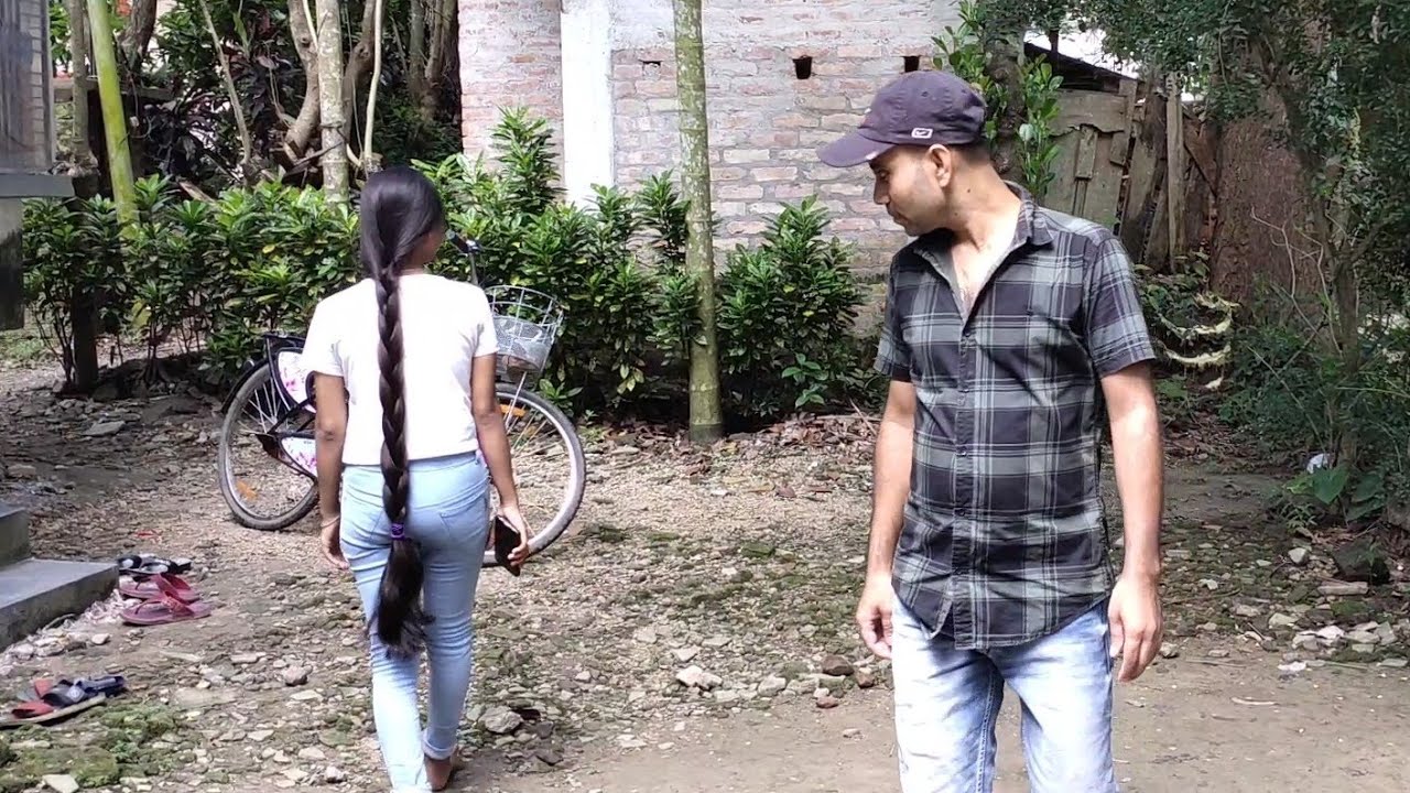 Running my hand through her long hair filled my heart with hope ||  লম্বা চুলের পাগল  আমি
