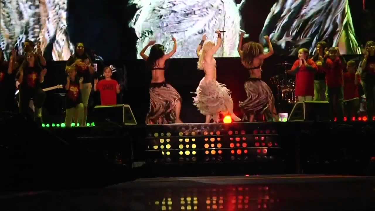 Shakira Waka Waka en Mexico D.F. (Camaras oficiales) 720p