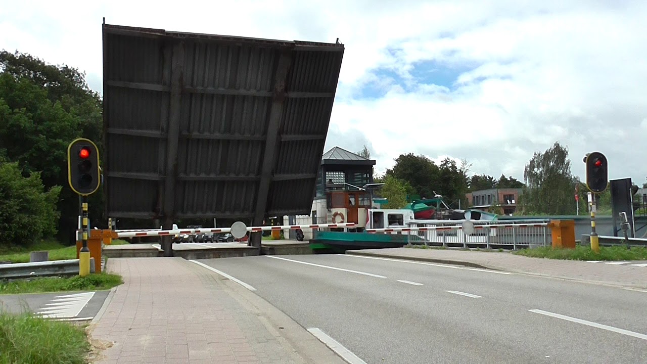 Brugopening Brug 12 Botermelk Basculebrug/ Drawbridge/ Pont Basculant/ Zugbrücke