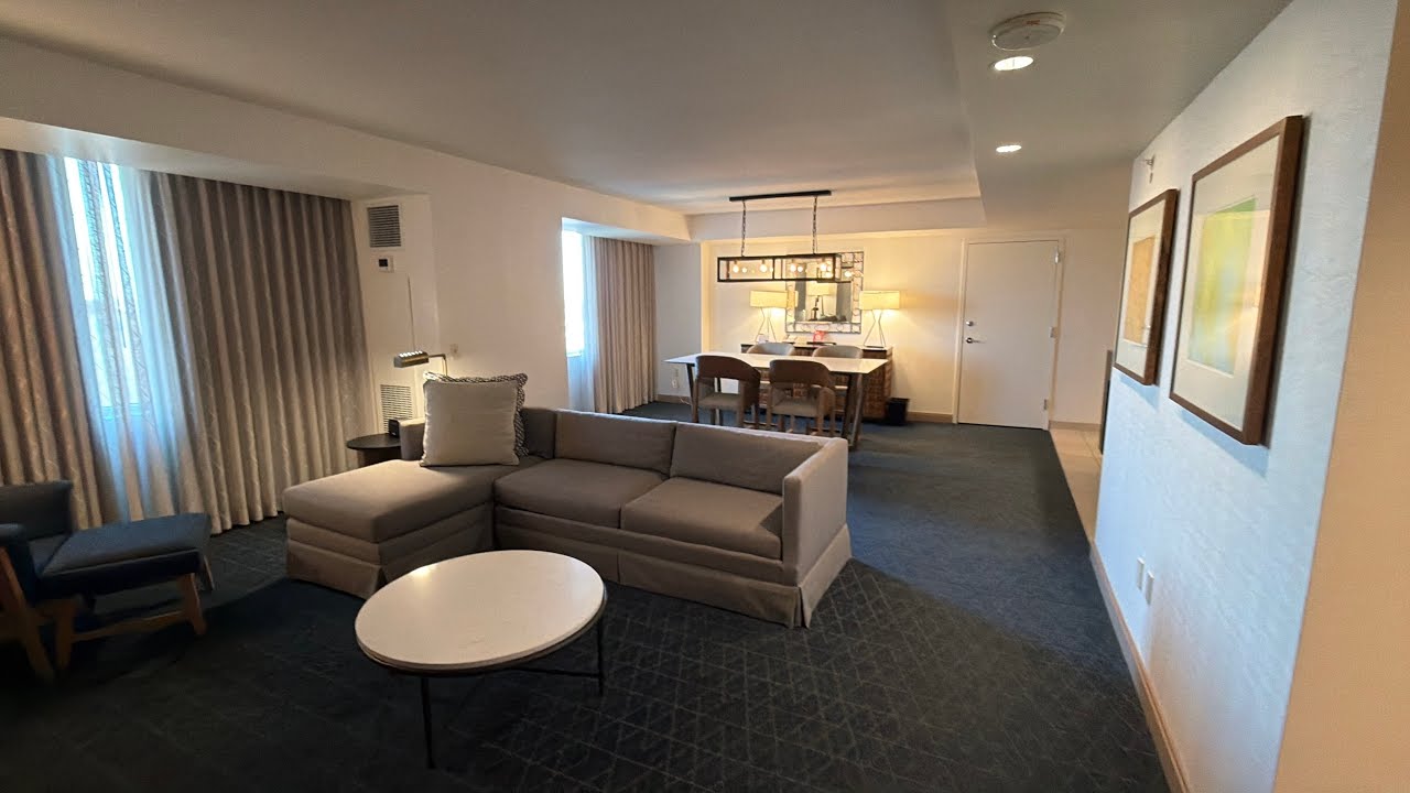 Grand Hyatt San Antonio - Fiesta Suite + Club Lounge (Globalist hotel tour)