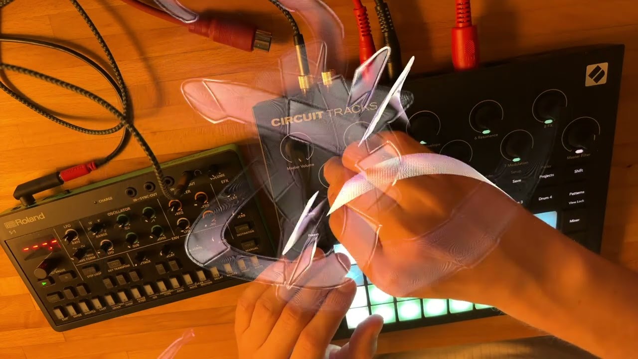SOOT / hangover techno / Circuit Tracks + S-1 dawless jam