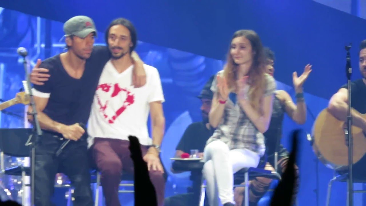 Marriage proposal at Enrique Iglesias  a concert  in Sofia Bulgaria may 14, 2016