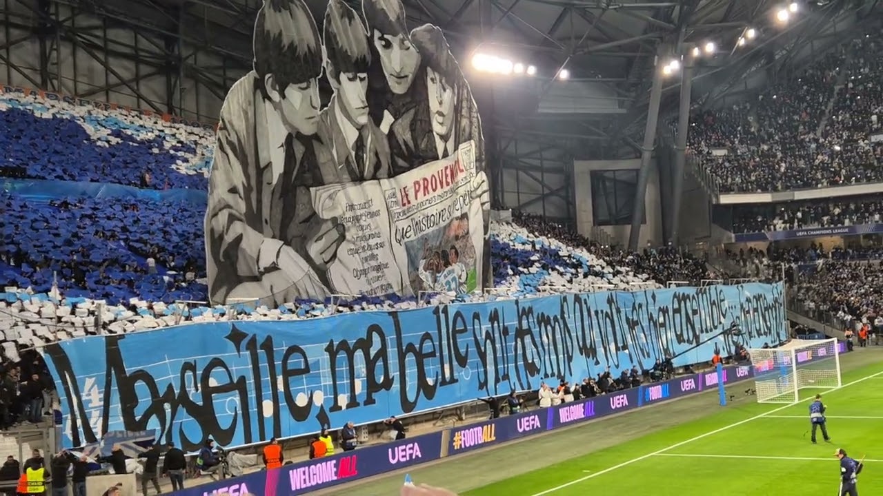 OM - LIVERPOOL : INCROYABLES  TIFOS AU VELODROME INCREDIBLE TIFO